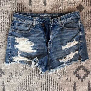 Anerican Eagle Mom Shorts